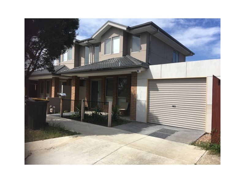 1B Sturt Street, Sunshine VIC 3020