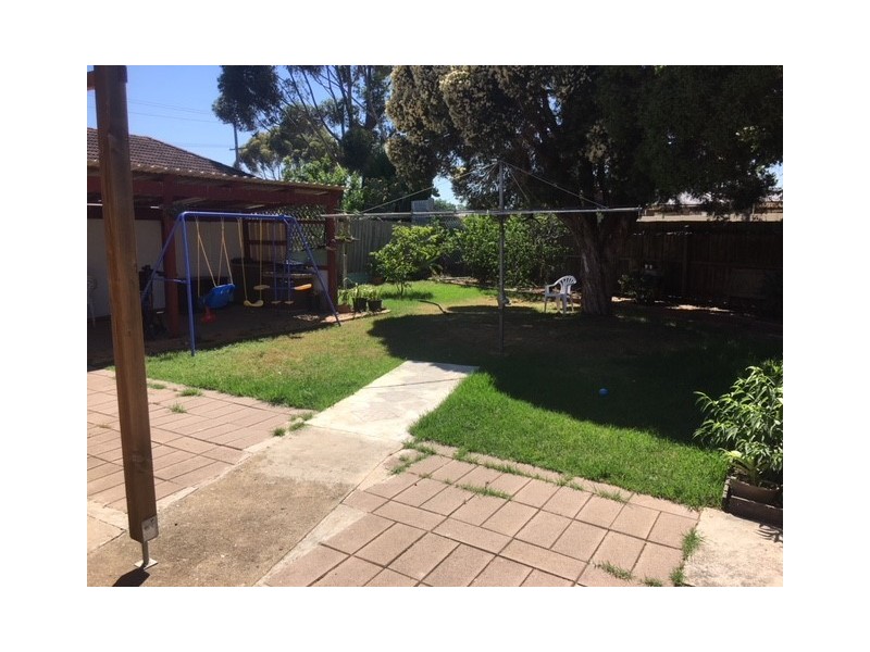 34 JAMIESON STREET, St Albans VIC 3021