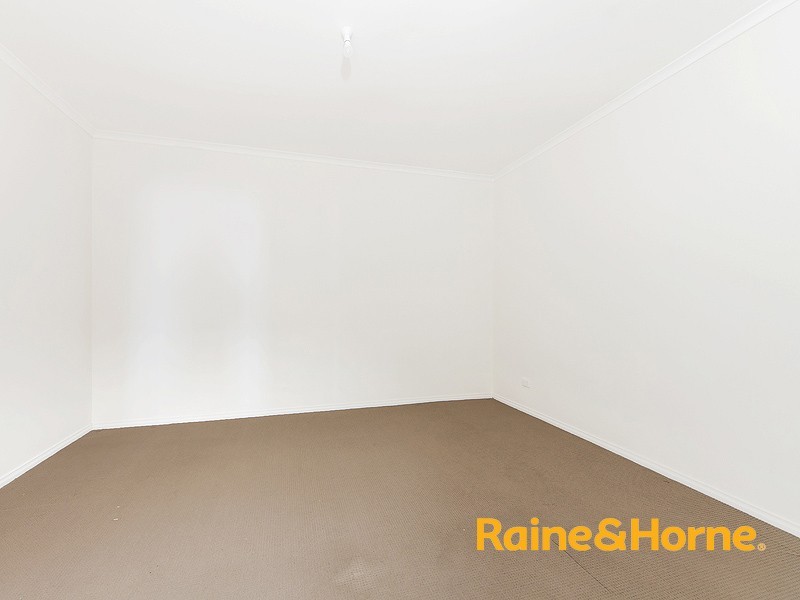5 WILLATON STREET, St Albans VIC 3021
