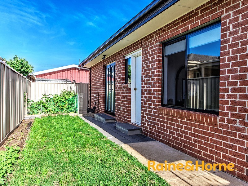 2A GEORGE STREET, St Albans VIC 3021