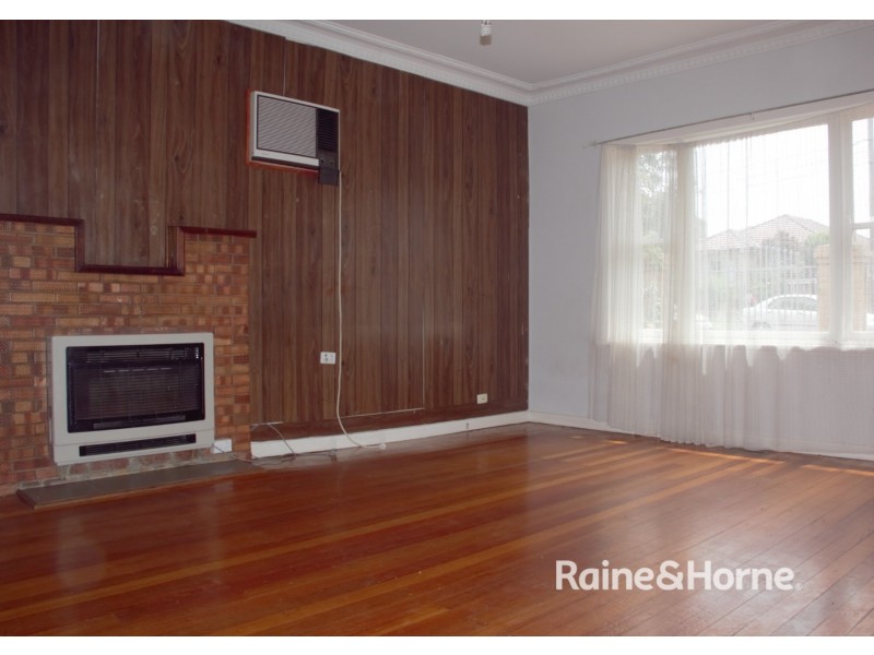 11 Elizabeth Street, St Albans VIC 3021