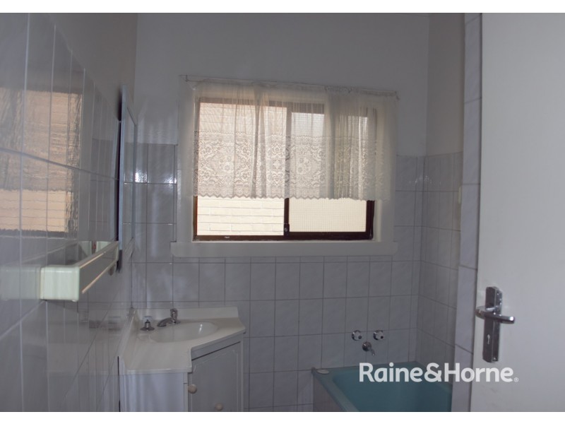 11 Elizabeth Street, St Albans VIC 3021