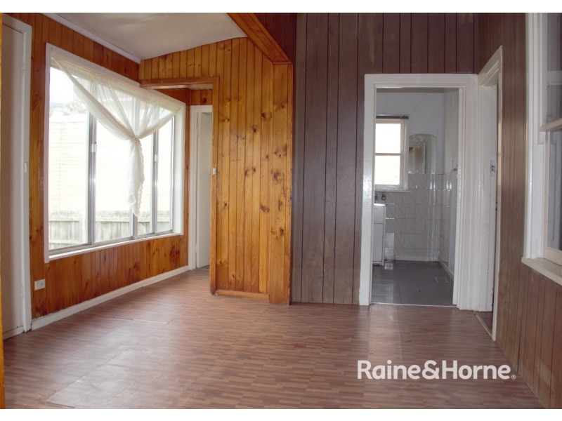 11 Elizabeth Street, St Albans VIC 3021