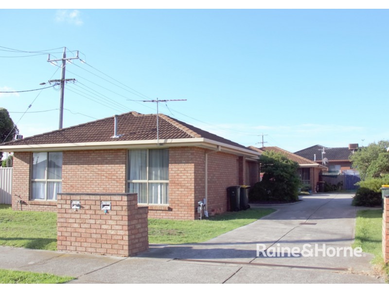Unit 4, 54-56 Gladstone Street, St Albans VIC 3021