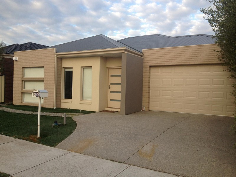 15 Muscat Avenue, Burnside Heights VIC 3023