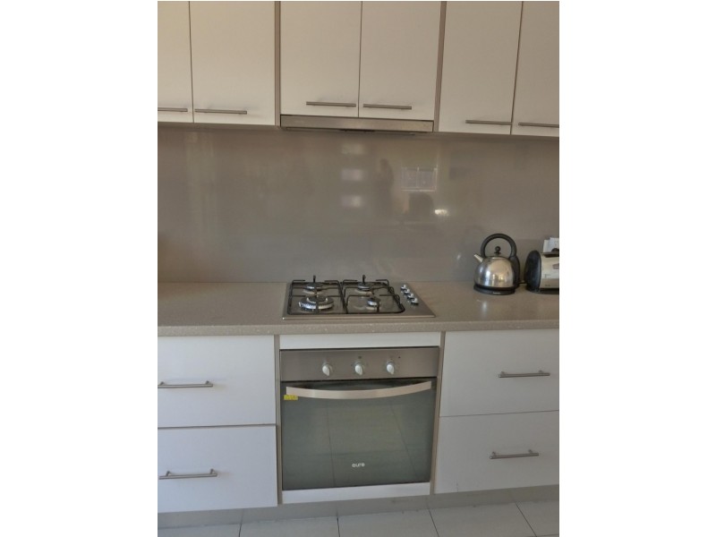 2/189 Opie Road, St Albans VIC 3021