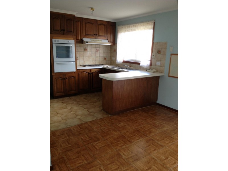 3/257 Main Road West, St Albans VIC 3021