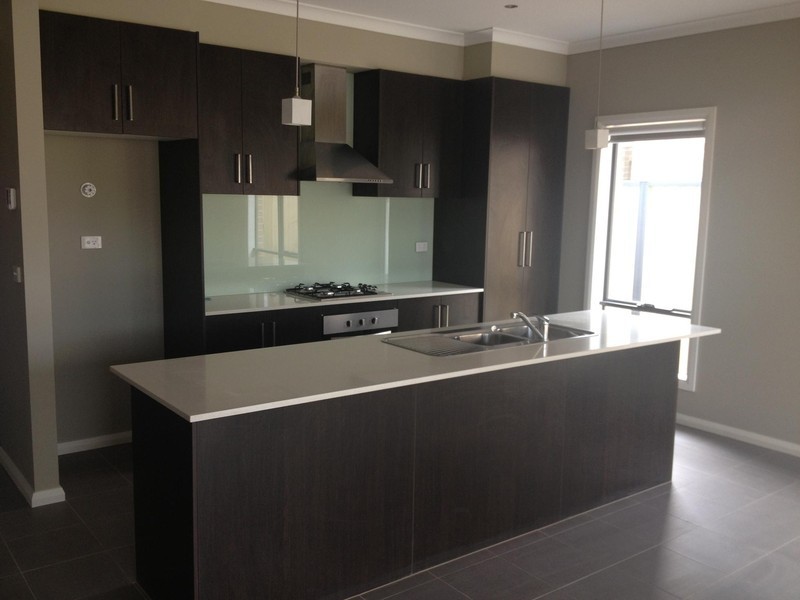 34 Katrina Drive, Burnside Heights VIC 3023