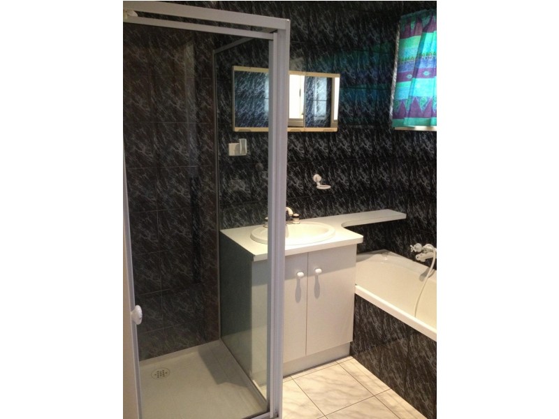 26A  Elizabeth Street, St Albans VIC 3021