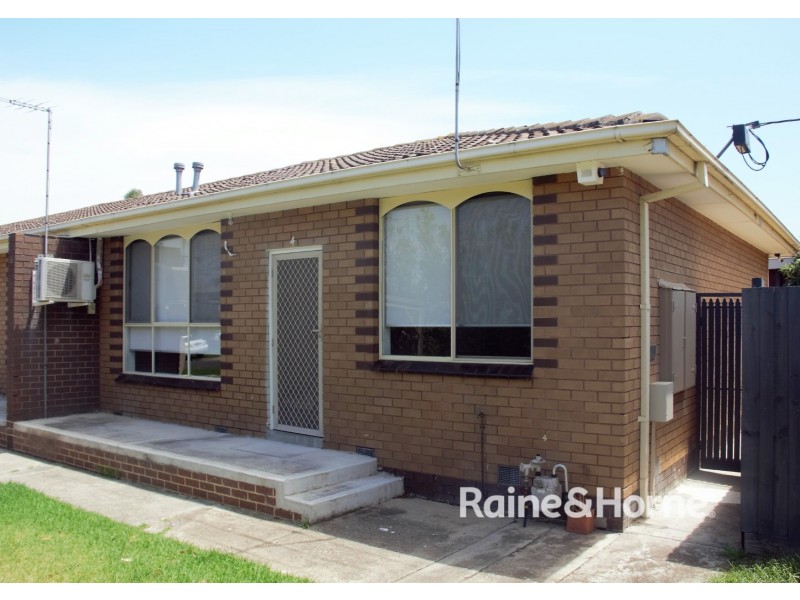 4/1 Thomas Street, St Albans VIC 3021