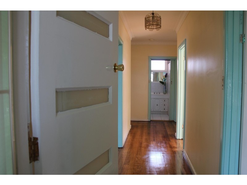 28 Thorndon Drive, St Albans VIC 3021