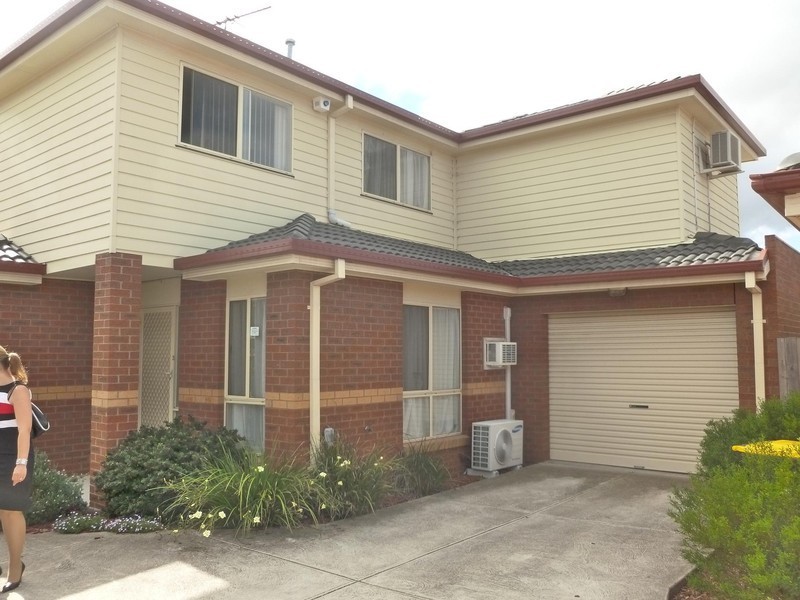 3/13 Butler Street, St Albans VIC 3021