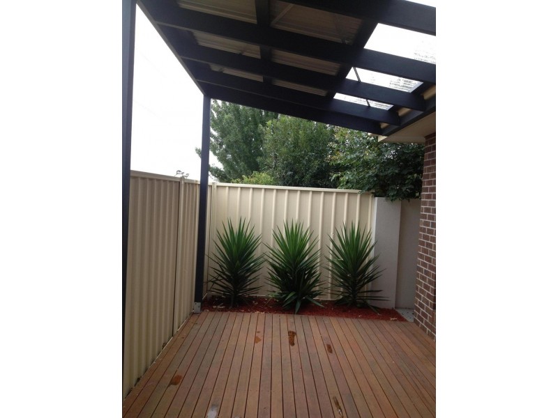 2/120 Oleander Drive, St Albans VIC 3021