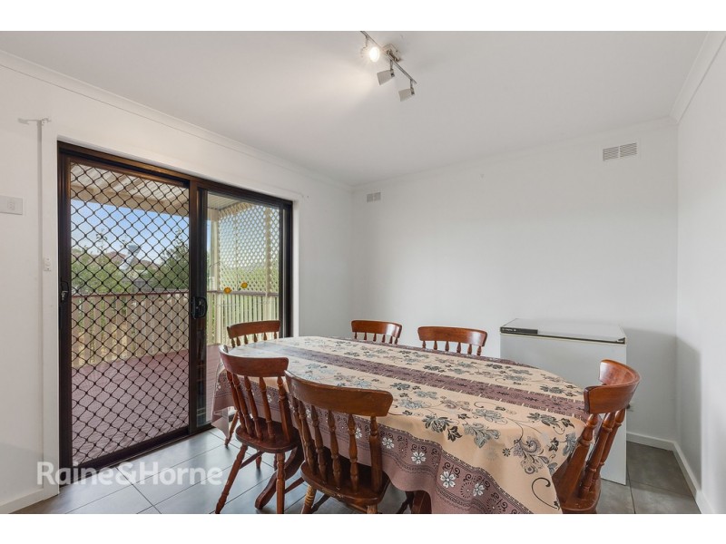 20 CORNHILL STREET, St Albans VIC 3021