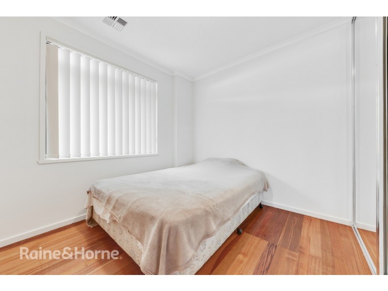 4 LEYTON COURT, St Albans VIC 3021