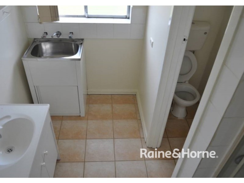 1/15 Cleveland Street, St Albans VIC 3021