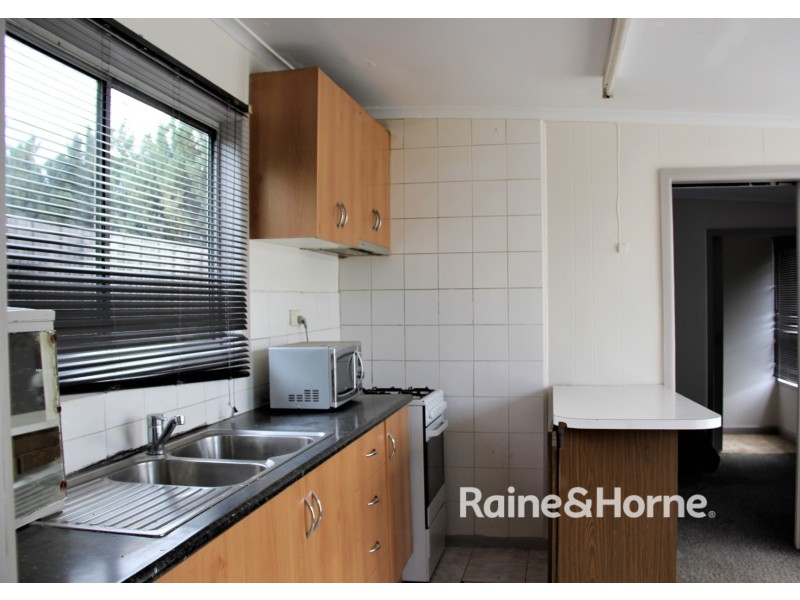 3/24 Curtin Street, St Albans VIC 3021