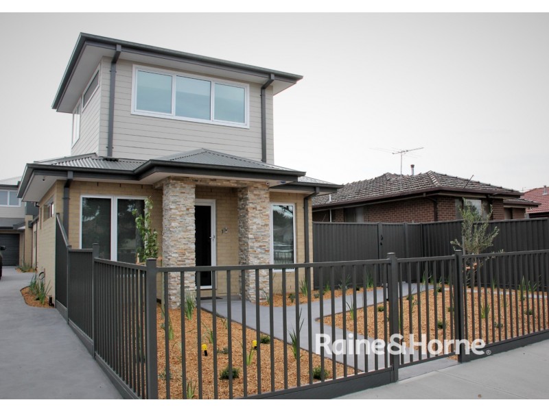 1/5 Emily Street, St Albans VIC 3021