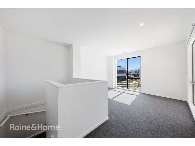 12 Montgomery Court, St Albans VIC 3021