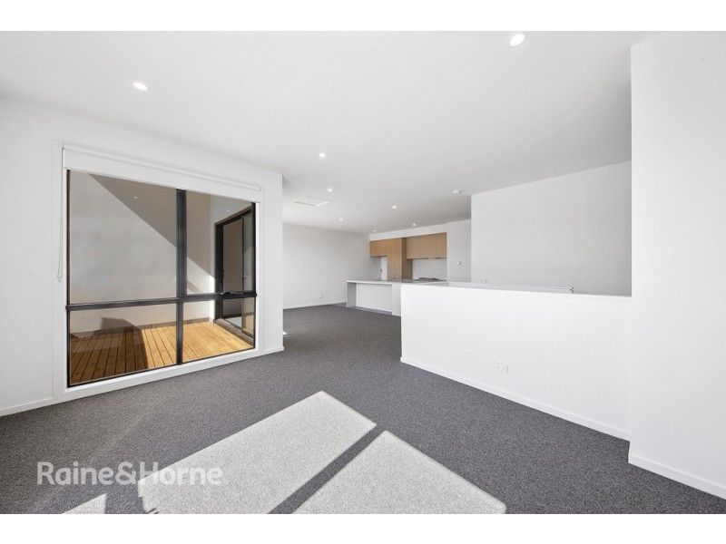 12 Montgomery Court, St Albans VIC 3021