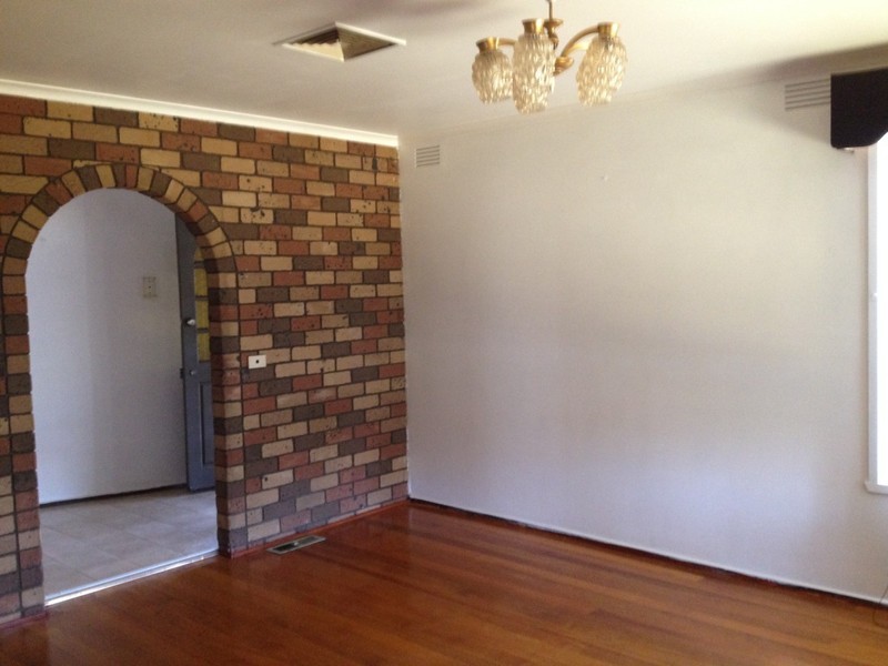 163 Gillespie Road, Kings Park VIC 3021