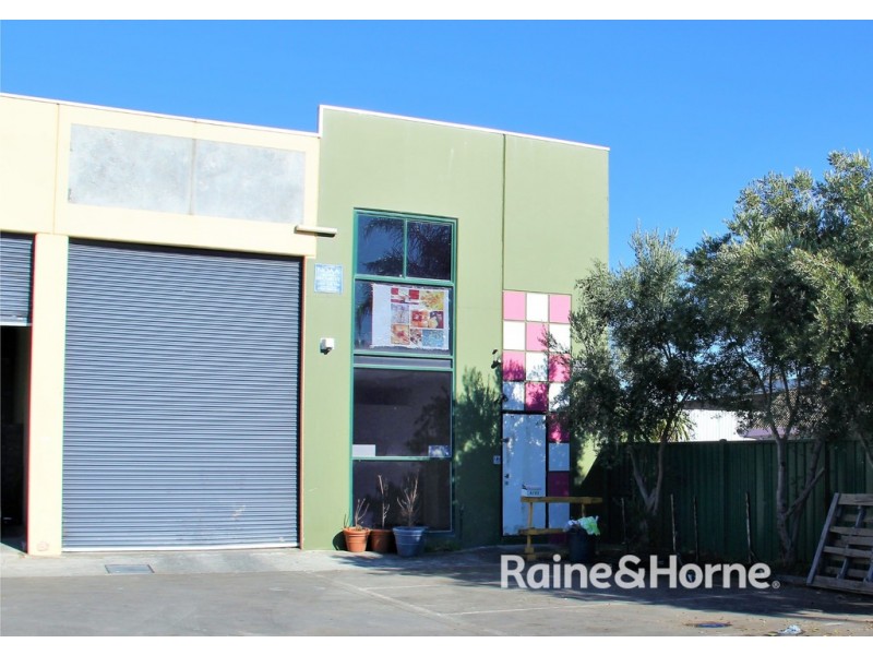4/83 HENRY STREET, St Albans VIC 3021