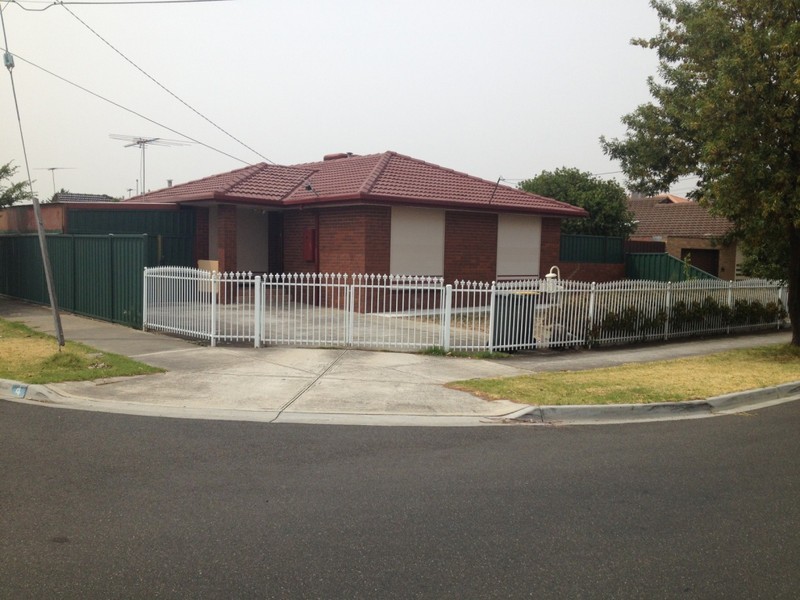 4 Watford Street, St Albans VIC 3021