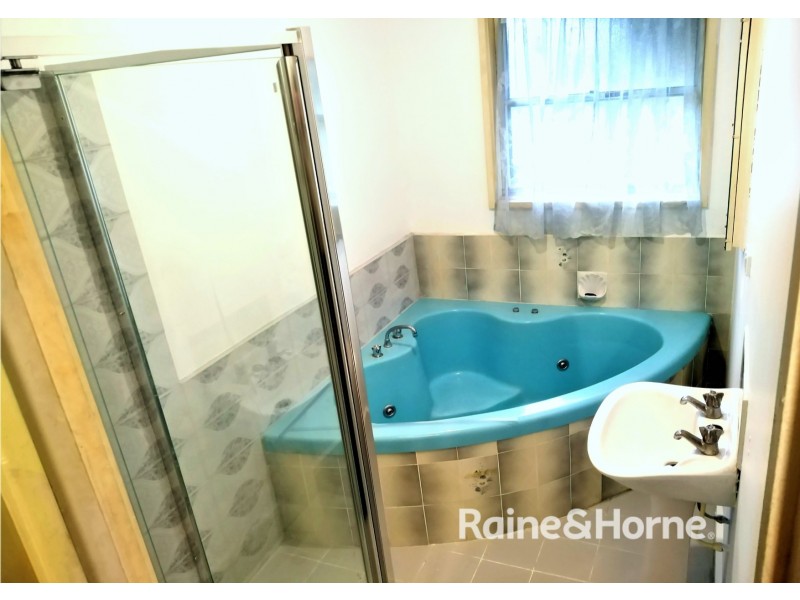 10 Mourell St, Sunshine West VIC 3020