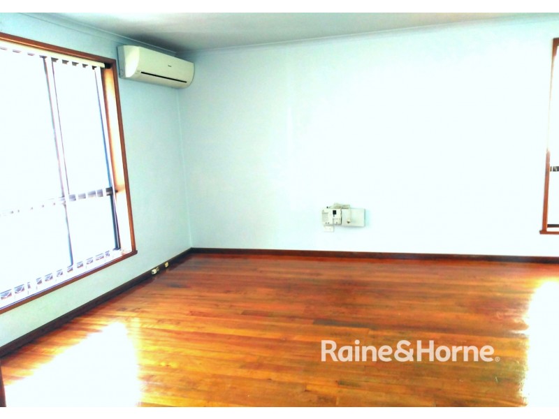 80 Albert St, Seddon VIC 3011