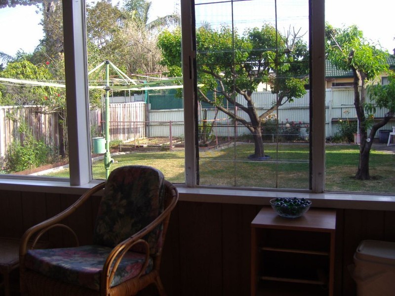 6 Ross Street, St Albans VIC 3021