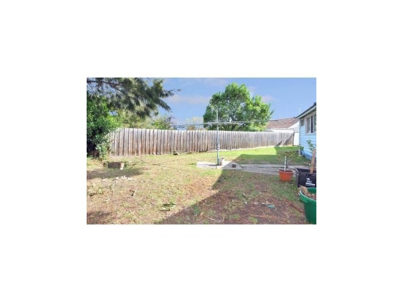 7 Welwyn Parade, Deer Park VIC 3023