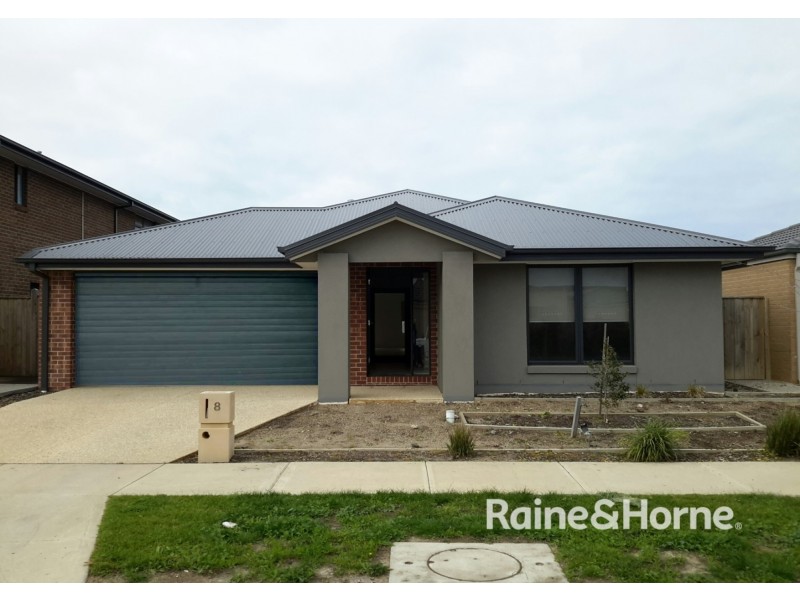 8 Gardener Drive, Point Cook VIC 3030