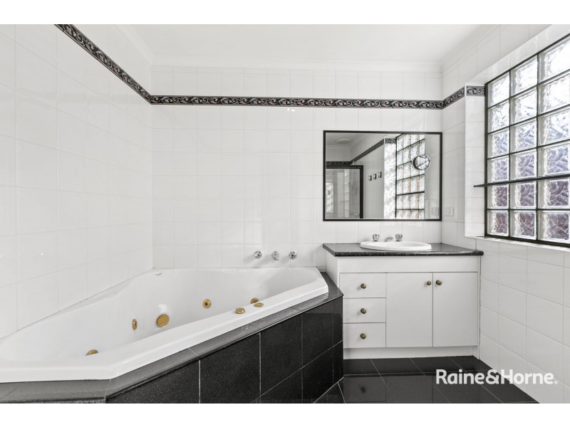 78 YEATS DRIVE, Delahey VIC 3037