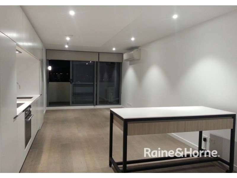 1103/1 Ascot Vale Road, Flemington VIC 3031