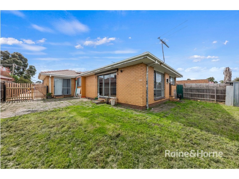 13 and 15 CAMELIA STREET, Kings Park VIC 3021
