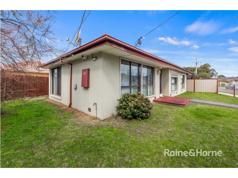 13 and 15 CAMELIA STREET, Kings Park VIC 3021