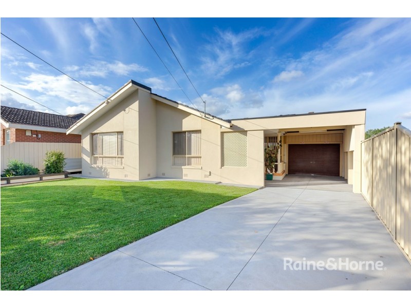 6 BUNYA DRIVE, Albanvale VIC 3021