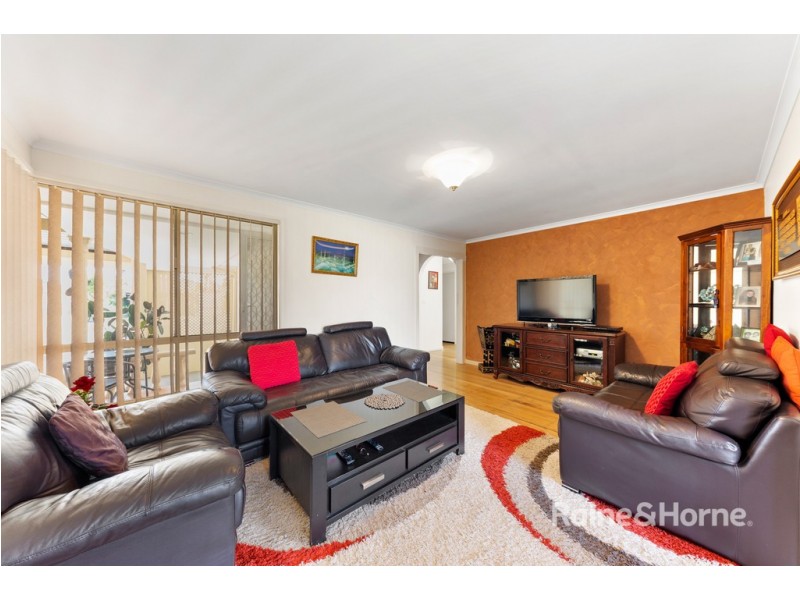 6 BUNYA DRIVE, Albanvale VIC 3021