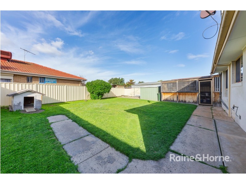 6 BUNYA DRIVE, Albanvale VIC 3021