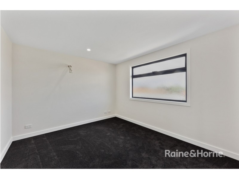 24 PELLEW STREET, Sunshine West VIC 3020