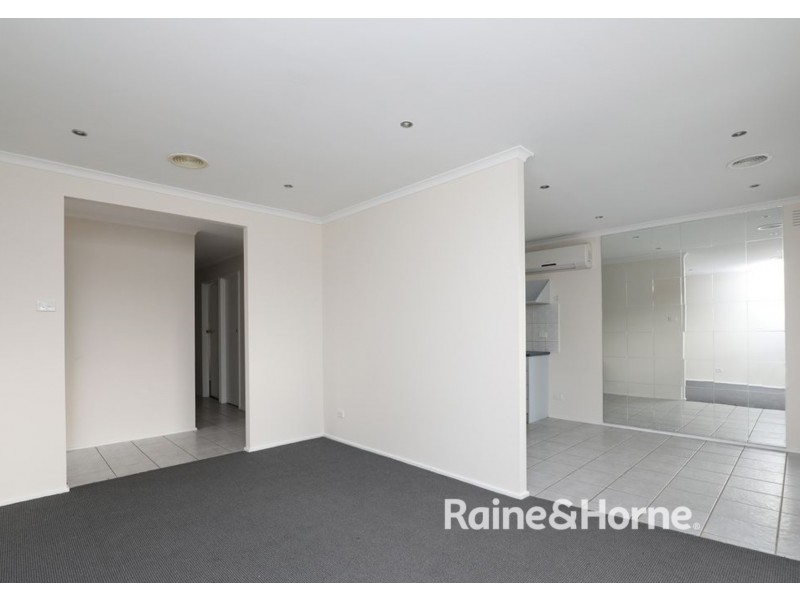 20 PERRY CLOSE, Melton VIC 3337