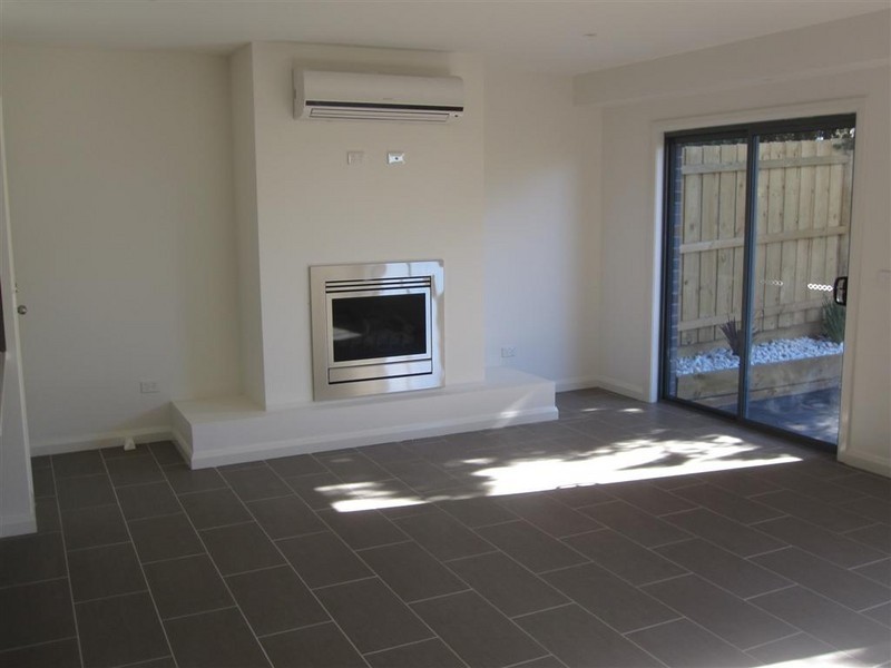 3/160 Biggs Street, St Albans VIC 3021