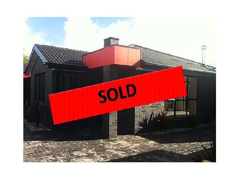 2/7 Thomas Street, St Albans VIC 3021