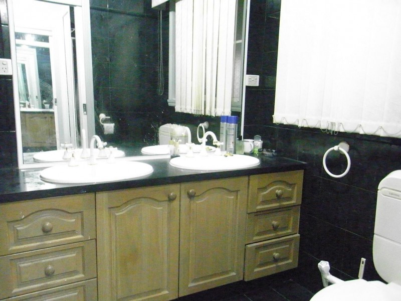 8 Masefield Court, Delahey VIC 3037