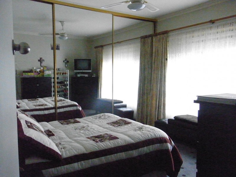 7 Blackley Court, Deer Park VIC 3023