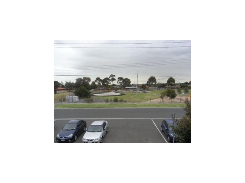 1/60 William Street, St Albans VIC 3021