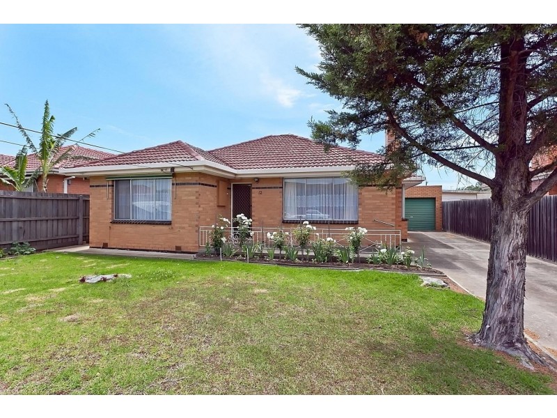 12 Orford Street, St Albans VIC 3021