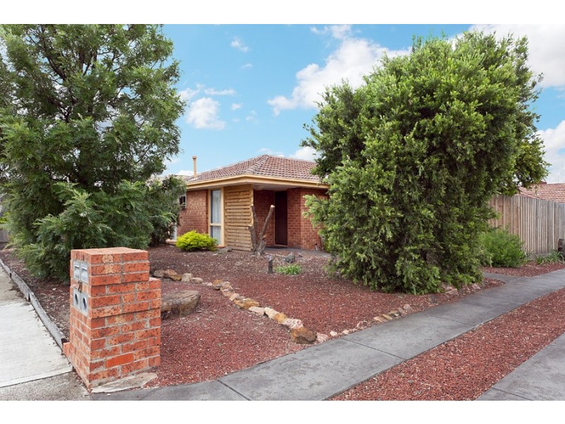 1/27 Coleridge Drive, Delahey VIC 3037