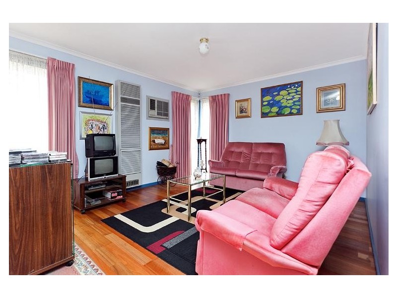 1/27 Coleridge Drive, Delahey VIC 3037