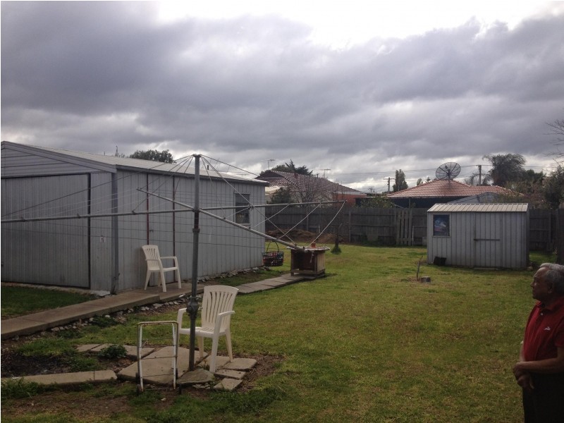 148 Main Road East, St Albans VIC 3021